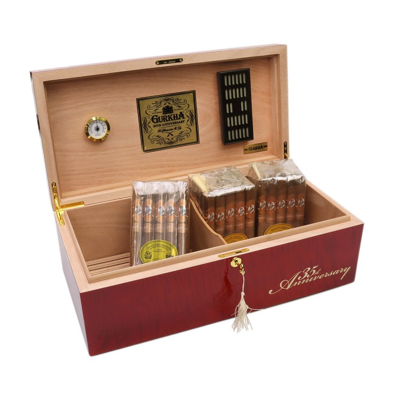 35TH ANIIVERSARY HUMIDOR