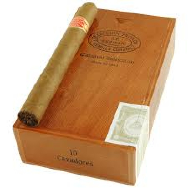 CURIVARI SELECCION PRIVADA CAZADORES 6 1/8X44 10 CT BOX